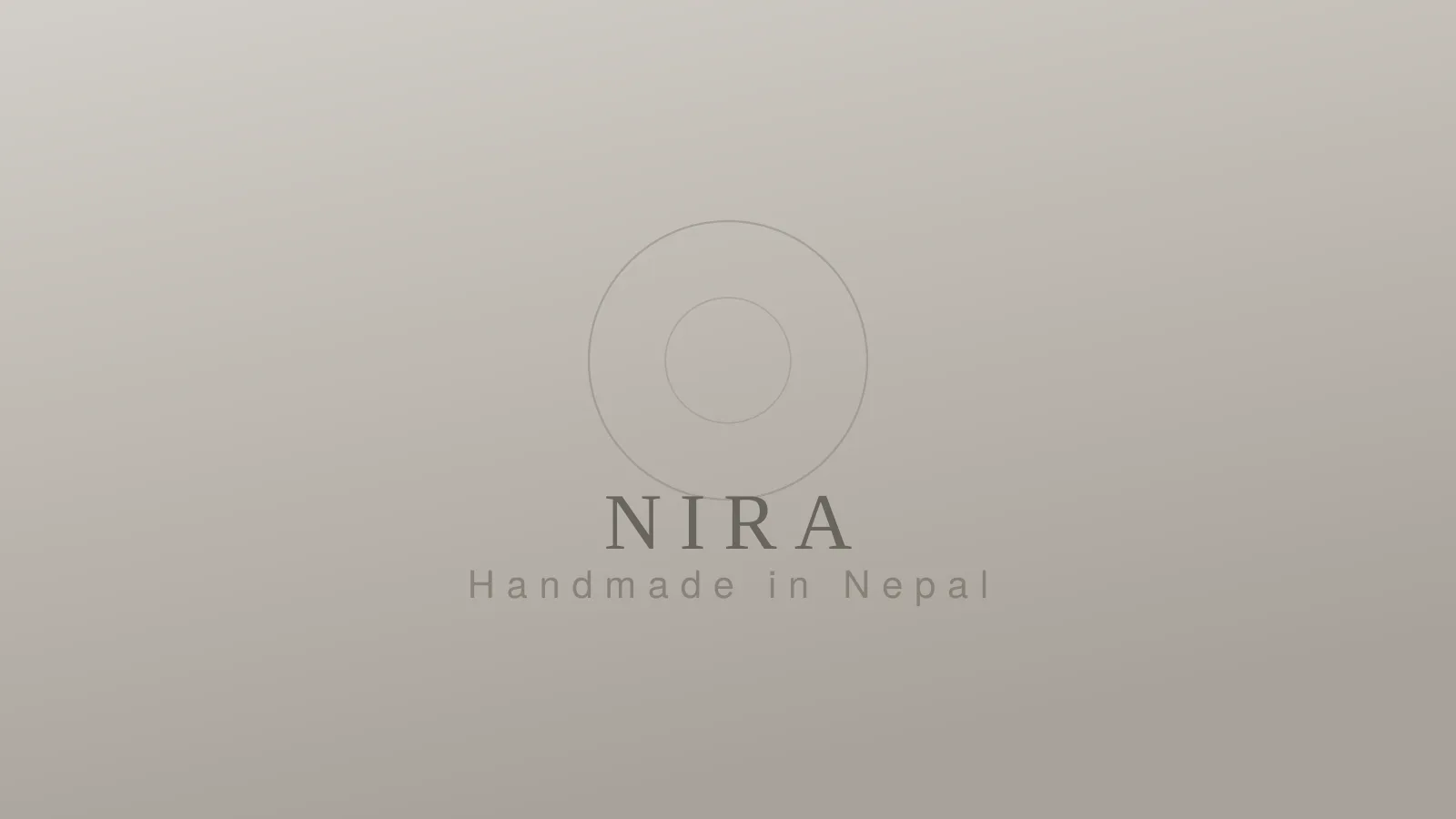 尼泊爾喜馬拉雅山下的銀飾工作室